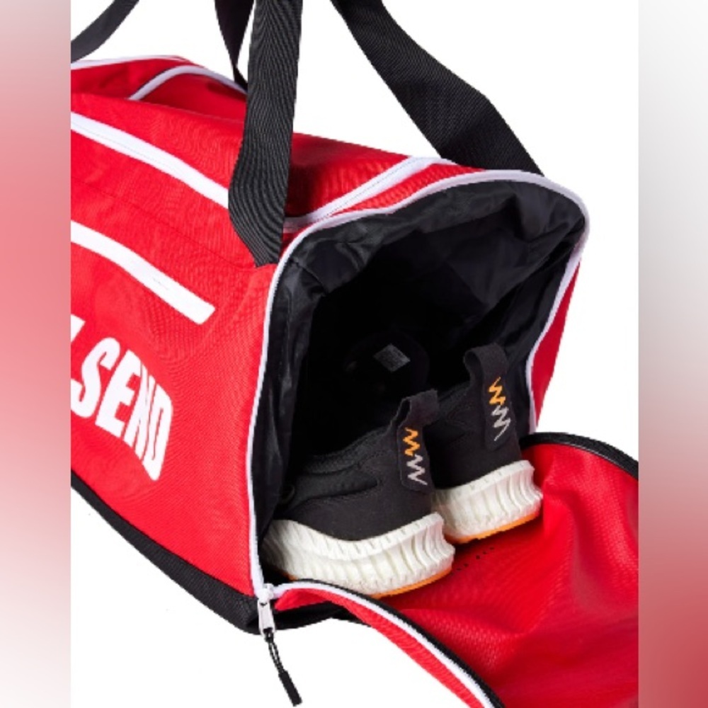 FULL SEND FITNESS DUFFLE BAG - Picture 4 of 5